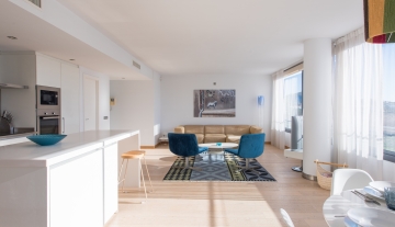 Resa Estates Ibiza for sale te koop apartment views Botafoch Talamanca living and kitchen.jpg